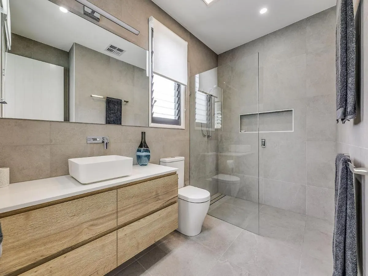 13 Nothling Street Moffat Beach Qld Caloundra 0*,