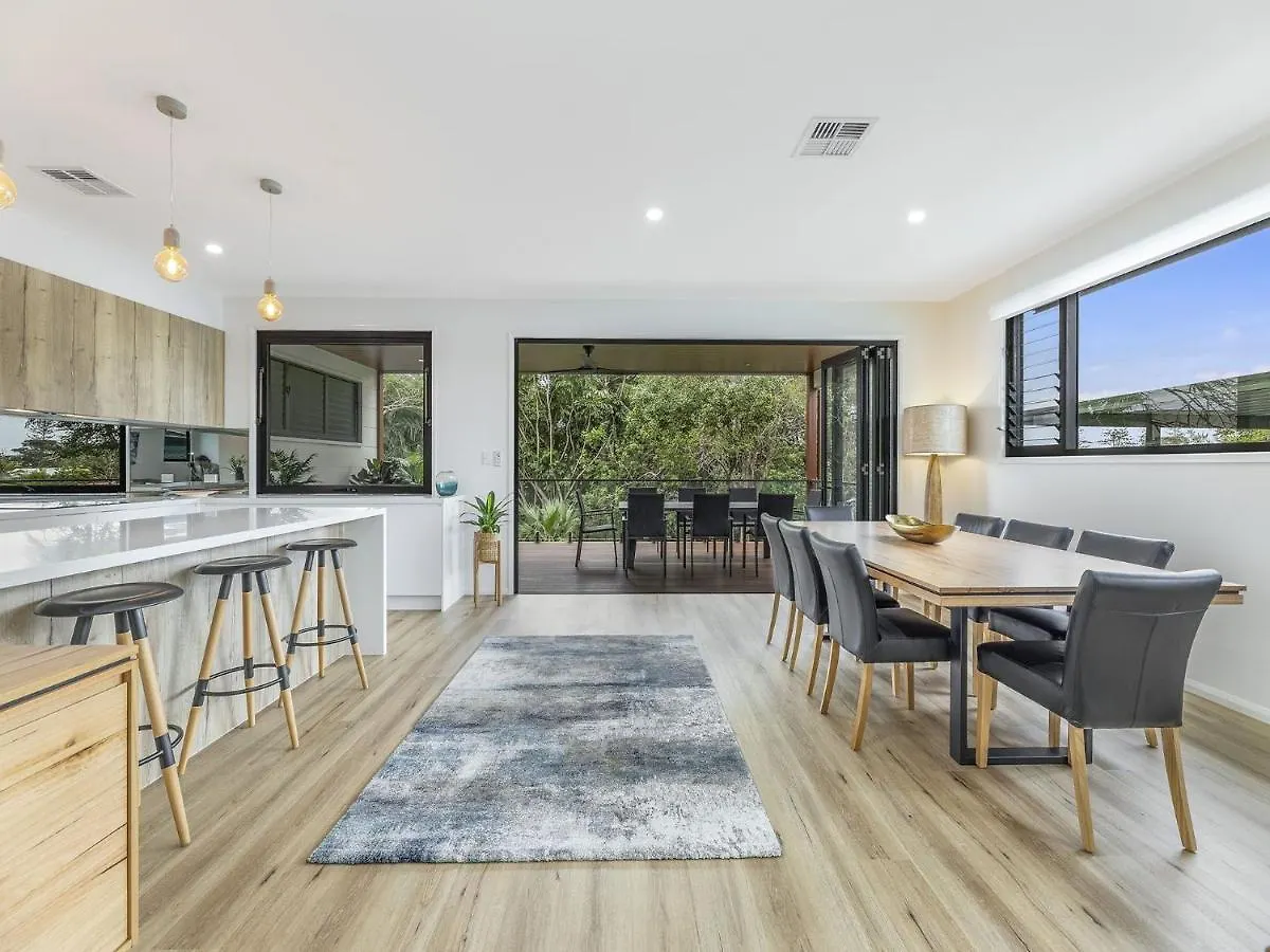 Dom wakacyjny 13 Nothling Street Moffat Beach Qld Caloundra